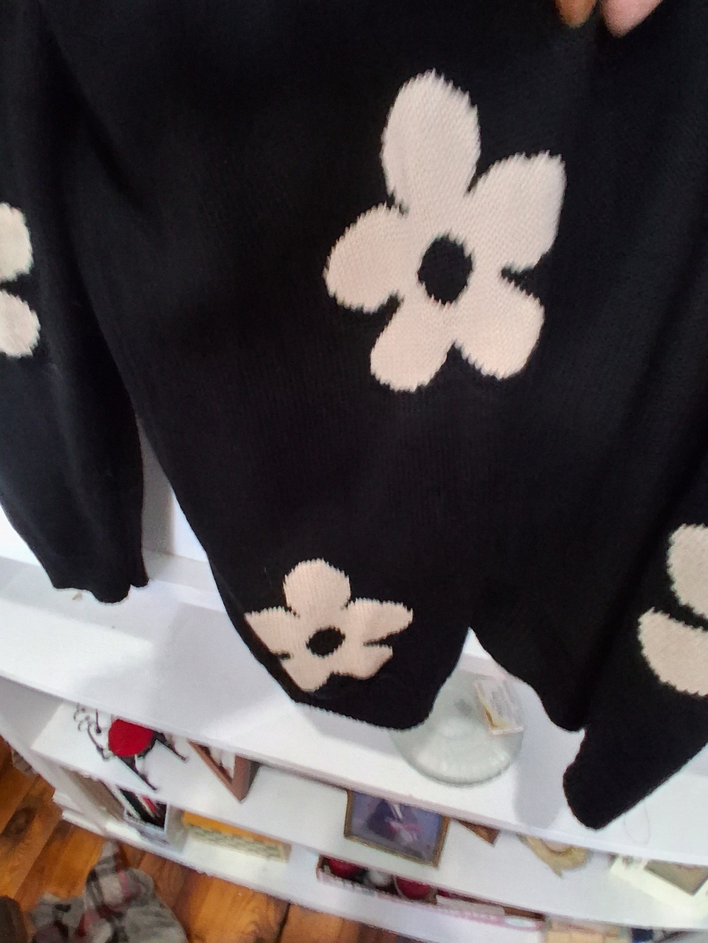 Zenana Black Floral Knit Sweater - Cream Daisy Pattern